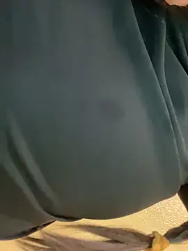 Snapshot of Evelyn_Moon chatting on 02-10-26, 02:43 Evelyn Moon online show from 02-10-26, 02:43