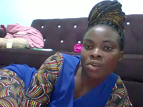 Snapshot of sexxyqueenn22 chatting on 10-19-25, 02:50 sexxyqueenn22 online show from 10-19-25, 02:50