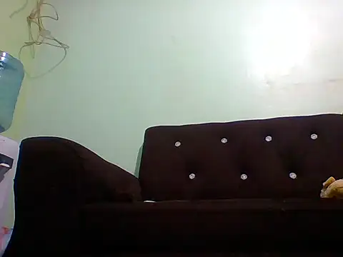 Snapshot of sexxyqueenn22 chatting on 10-27-25, 09:19 sexxyqueenn22 online show from 10-27-25, 09:19