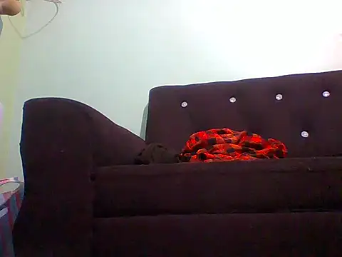 Snapshot of sexxyqueenn22 chatting on 11-15-25, 07:43 sexxyqueenn22 online show from 11-15-25, 07:43