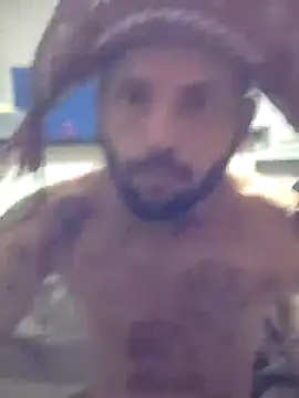 Leonpicudo online show from 12-27-24, 03:20