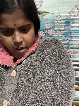 Snapshot of Beauty-queen chatting on 01-16-25, 05:12 Beauty-queen online show from 01-16-25, 05:12