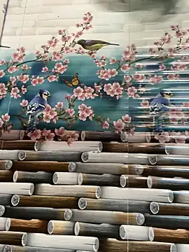 Snapshot of Beauty-queen chatting on 03-10-25, 01:10 Beauty-queen online show from 03-10-25, 01:10