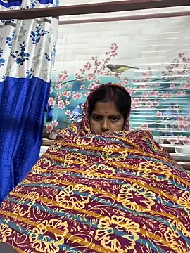 Beauty-queen online show from 01-16-26, 01:48