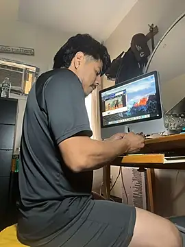 Snapshot of MynameisPaco chatting on 11-03-25, 08:32 MynameisPaco online show from 11-03-25, 08:32