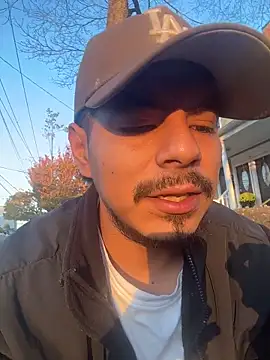 Snapshot of MynameisPaco chatting on 11-08-25, 09:13 MynameisPaco online show from 11-08-25, 09:13