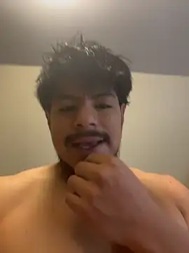 Snapshot of MynameisPaco chatting on 11-15-25, 02:13 MynameisPaco online show from 11-15-25, 02:13