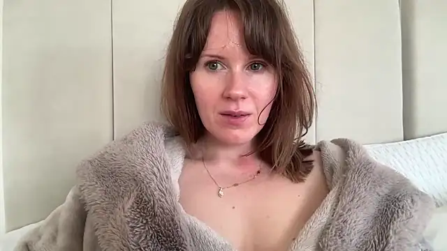 redheadrosie69 online show from 03-17-26, 09:34