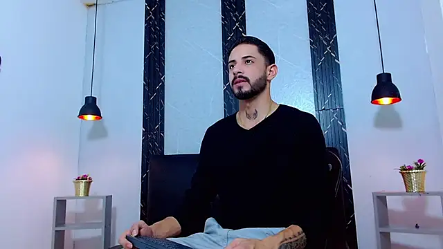Erick Wall online show from 07-23-26, 01:41