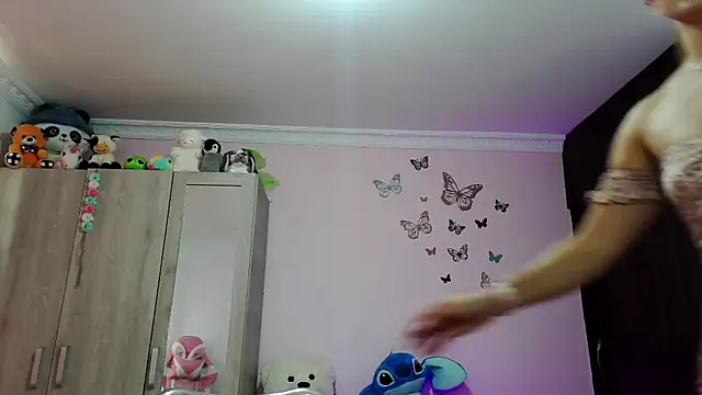 caroline jonson online show from 02-13-25, 05:54