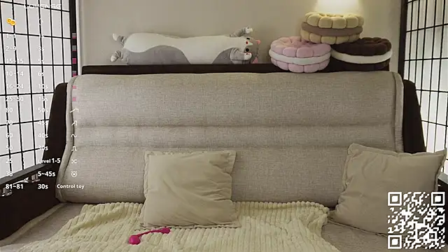 Snapshot of Mary_Shake chatting on 01-22-25, 11:21 Mary Shake online show from 01-22-25, 11:21