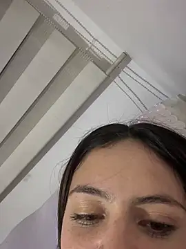 Lorraine Leon online show from 02-28-25, 03:48