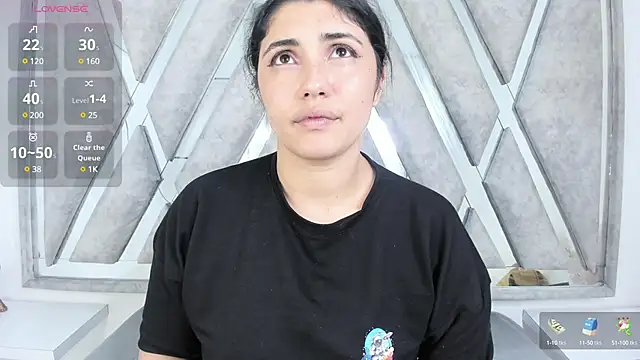 Danna 777  online show from 12-13-24, 05:49