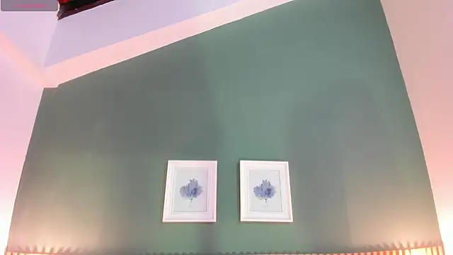  anavictoria  online show from 11-22-25, 12:37