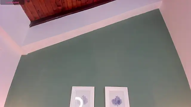  anavictoria  online show from 11-29-25, 12:30