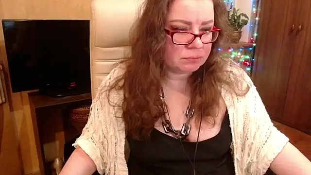 Miss Tress online show from 03-14-25, 07:01