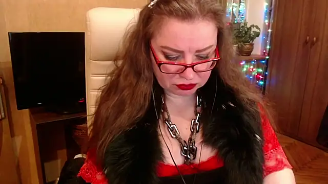 Miss Tress online show from 03-16-25, 07:06
