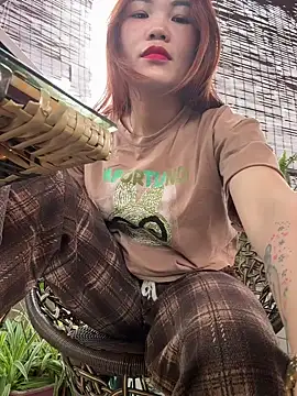 Emily 9xx online show from 03-05-25, 04:45