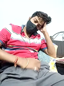 Snapshot of hotvarunrita chatting on 10-25-25, 09:06 hotvarunrita online show from 10-25-25, 09:06