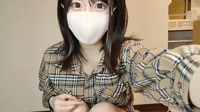 Snapshot of xx_natsumegu_xx chatting on 12-20-24, 11:37 xx natsumegu xx online show from 12-20-24, 11:37