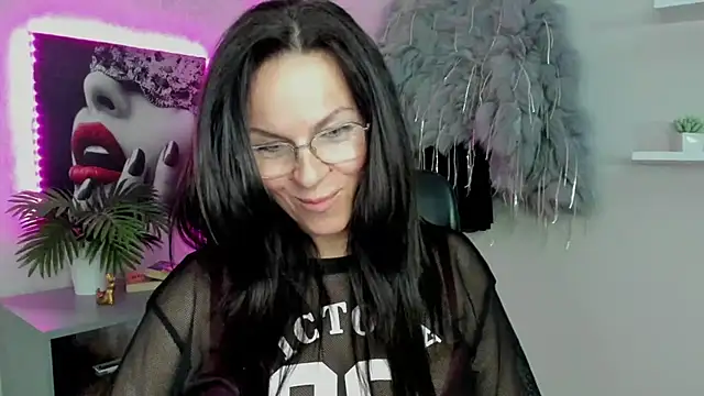 HelenLuxx online show from 03-04-25, 08:05