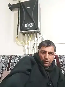 Snapshot of Muratcanik44 chatting on 02-25-26, 12:20 Muratcanik44 online show from 02-25-26, 12:20