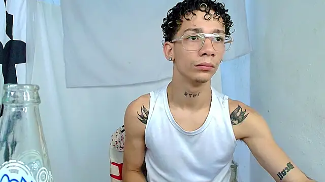 Snapshot of mateodeamjo chatting on 06-04-26, 03:12 mateodeamjo online show from 06-04-26, 03:12