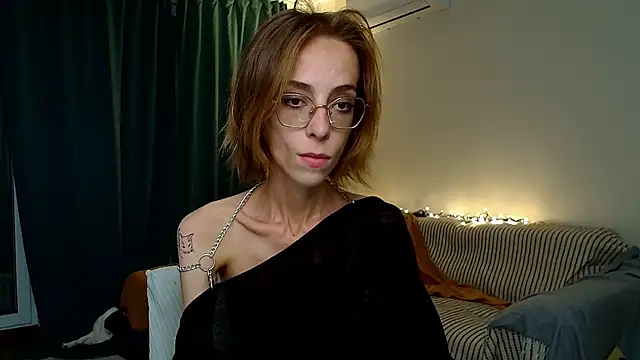 amber quell here online show from 06-01-26, 05:03