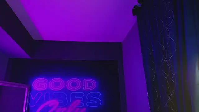 AriaVoss online show from 01-31-25, 03:20