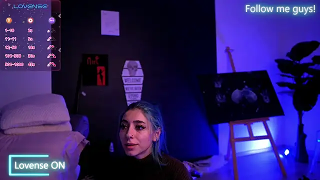 AriaVoss online show from 10-22-25, 09:36