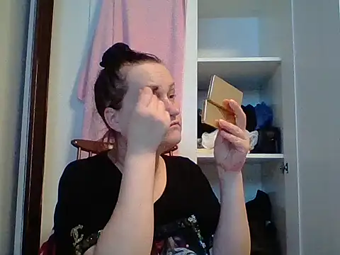  squirty cum lady  online show from 02-23-25, 04:17