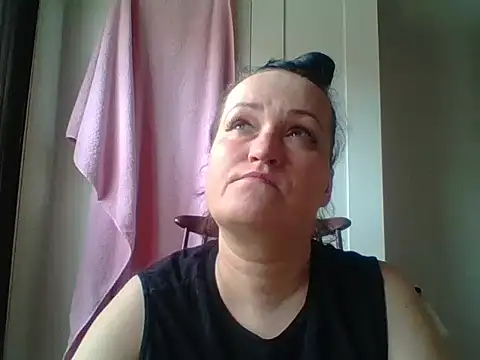  squirty cum lady  online show from 03-22-25, 11:11