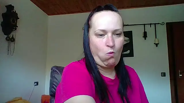  squirty cum lady  online show from 09-19-25, 06:59