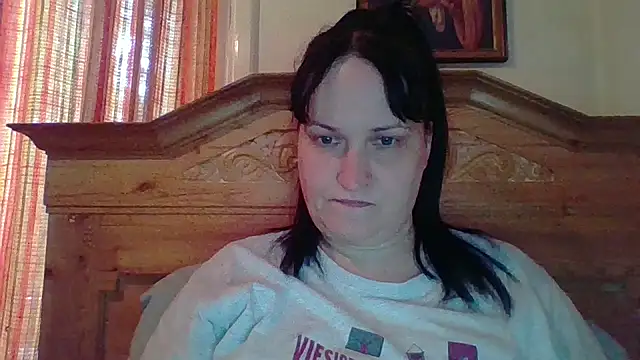  squirty cum lady  online show from 04-18-26, 12:20