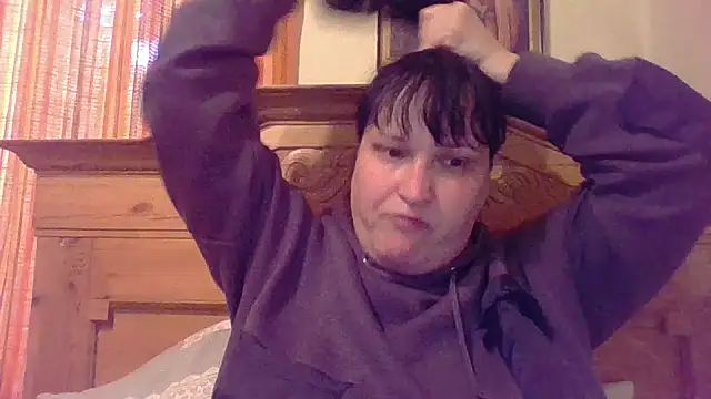 Snapshot of _squirty_cum_lady_ chatting on 05-19-26, 11:38 squirty cum lady online show from 05-19-26, 11:38