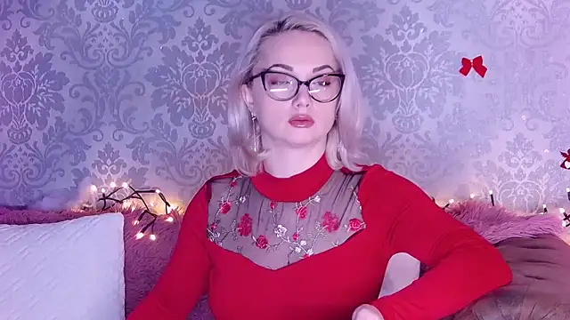 EllianaReese online show from 01-15-26, 03:22