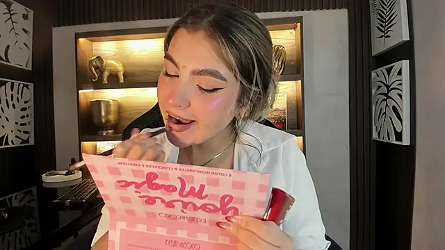 SamantaBone online show from 01-13-25, 12:30