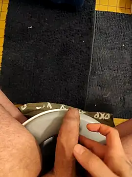 jaimelesexe85 online show from 02-13-25, 10:43