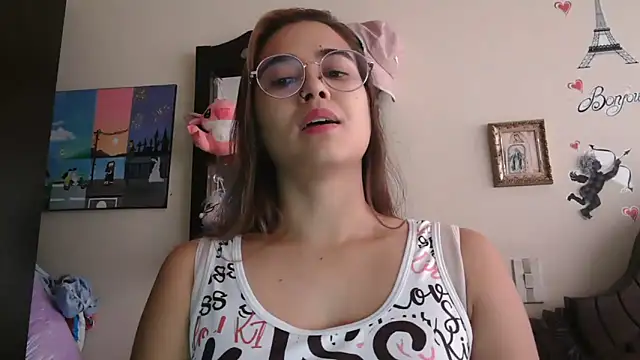 trianabell online show from 02-17-26, 05:19