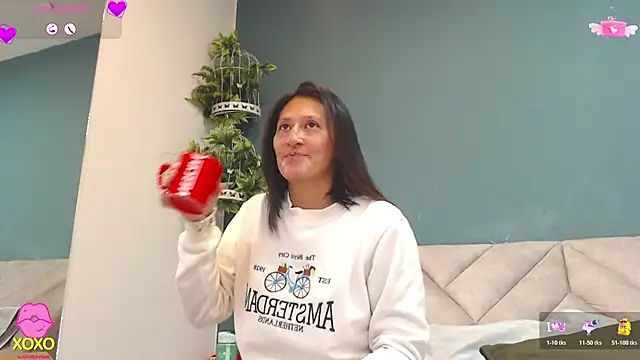 SharisWillian online show from 03-02-26, 04:14