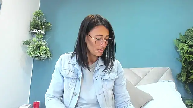 SharisWillian online show from 07-09-26, 03:54