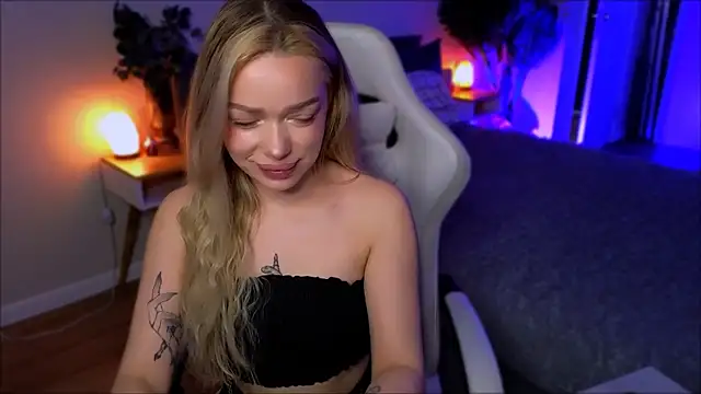 Lily Yin online show from 04-21-26, 05:58