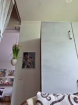 Snapshot of Schnubby1 chatting on 03-14-25, 08:21 Schnubby1 online show from 03-14-25, 08:21