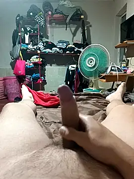 Aledw9 online show from 02-17-26, 05:48