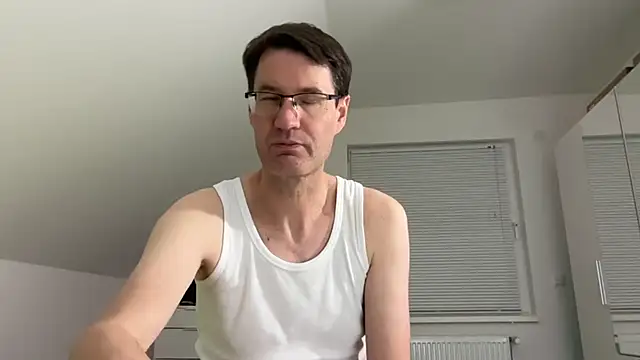 zxzx cam1 online show from 03-13-26, 06:25