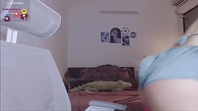 Snapshot of _OMO_ chatting on 10-04-25, 05:33  OMO  online show from 10-04-25, 05:33