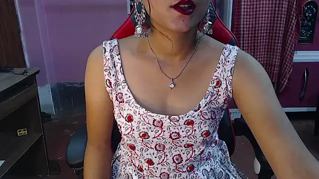 Snapshot of Angel_Alison_ chatting on 12-21-24, 06:12 Angel Alison online show from 12-21-24, 06:12