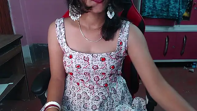 Snapshot of Angel_Alison_ chatting on 02-12-25, 09:33 Angel Alison online show from 02-12-25, 09:33