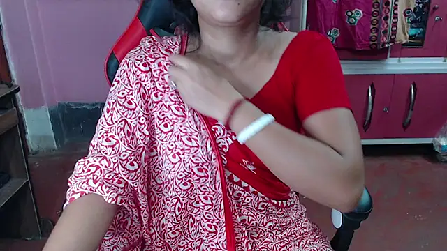 Snapshot of Angel_Alison_ chatting on 03-20-25, 11:05 Angel Alison online show from 03-20-25, 11:05
