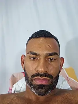 hole davidd online show from 09-09-25, 03:39